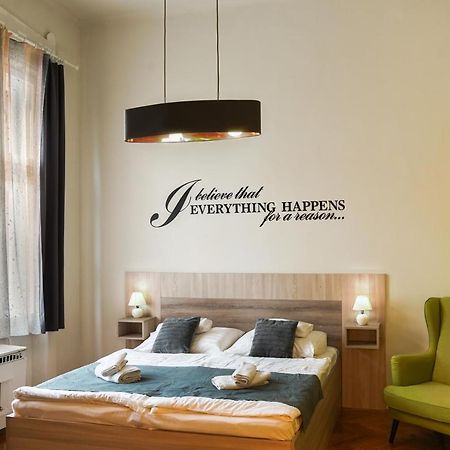 Pasti Central Apartment. Дебрецен Екстер'єр фото